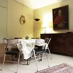 Charming Trocadero Flat
